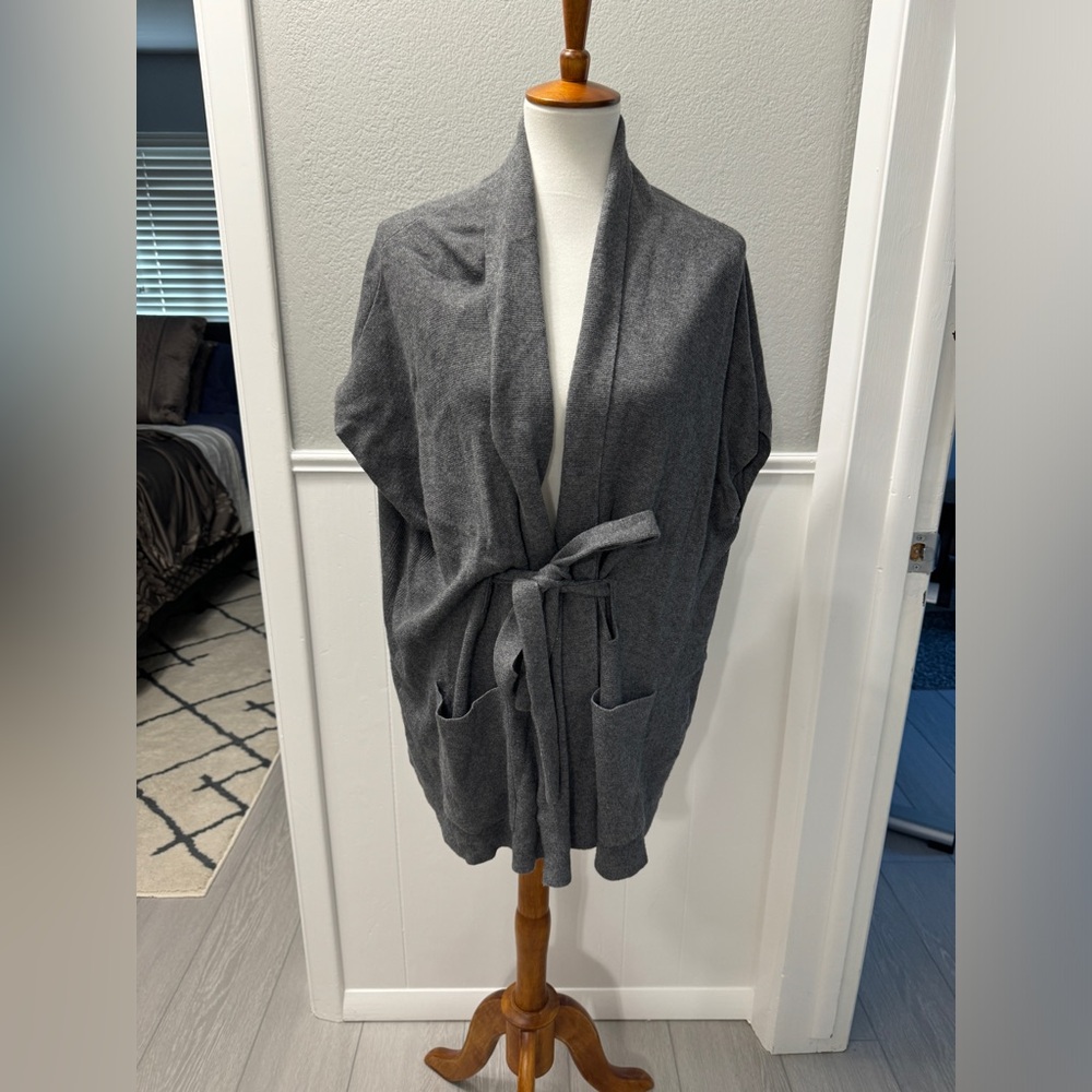 Banana Republic Grey Tie-Waist Sweater Poncho Size XS/ S